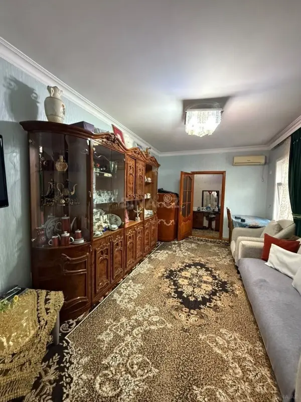 Satılır 2 otaqlı mənzil 45 m²