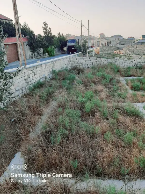 Satılır torpaq sahəsi 6 m²