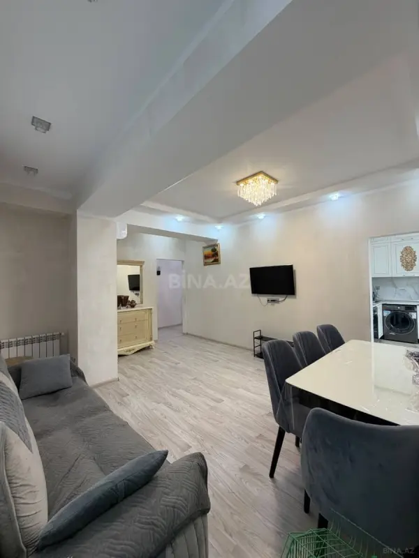 Satılır 3 otaqlı mənzil 72 m²