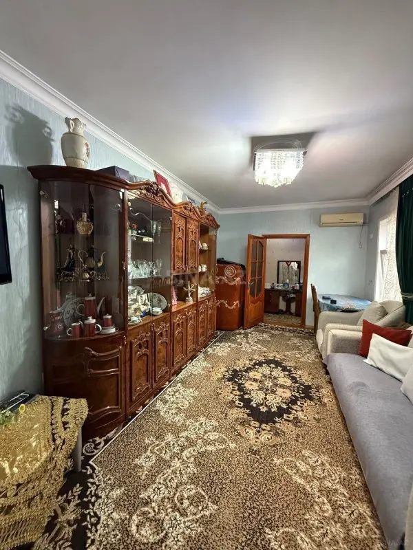 Satılır 2 otaqlı mənzil 45 m²