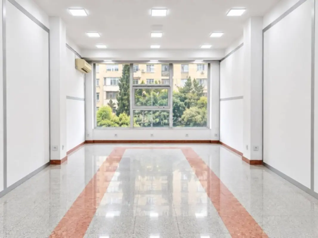 Kirayə verilir obyekt 36 m²
