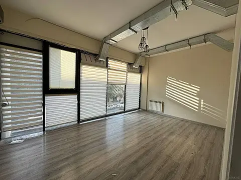 Kirayə verilir obyekt 156 m² — Bakı 156.00 m²