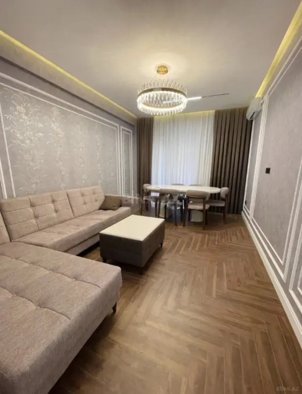 Kirayə verilir 2 otaqlı mənzil 110 m²