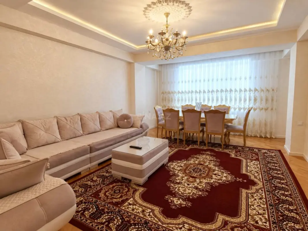 Kirayə verilir 3 otaqlı mənzil 110 m²