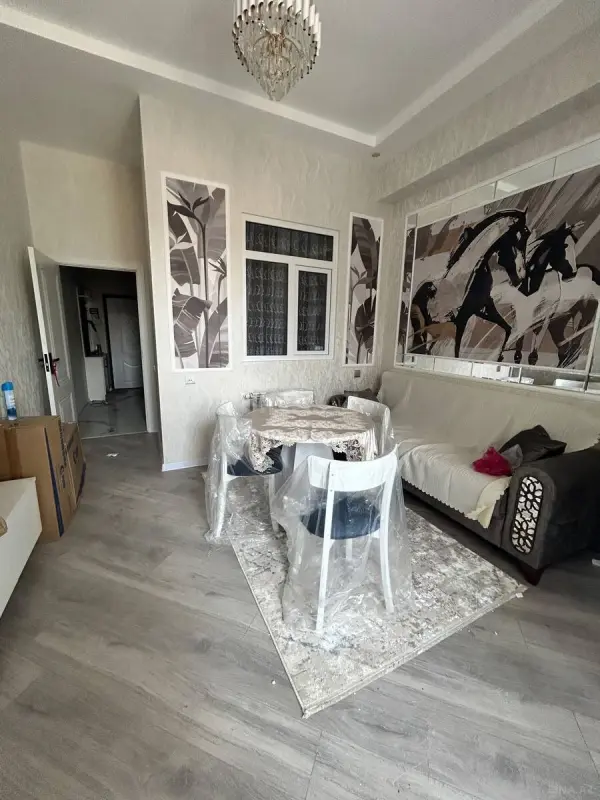 Satılır 2 otaqlı mənzil 48 m²