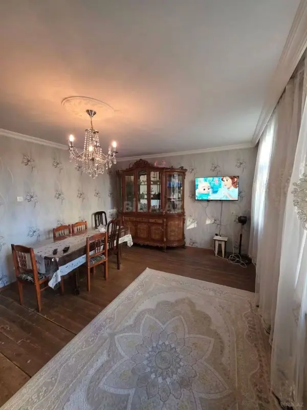 Satılır 3 otaqlı mənzil 88 m²