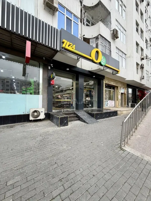 Satılır obyekt 105 m²