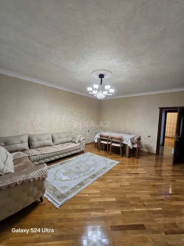 Kirayə verilir 4 otaqlı mənzil 120 m²