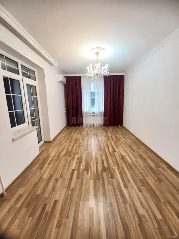 Satılır 3 otaqlı mənzil 65 m²