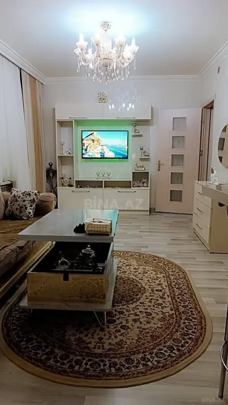 Kirayə verilir 2 otaqlı mənzil 40 m²