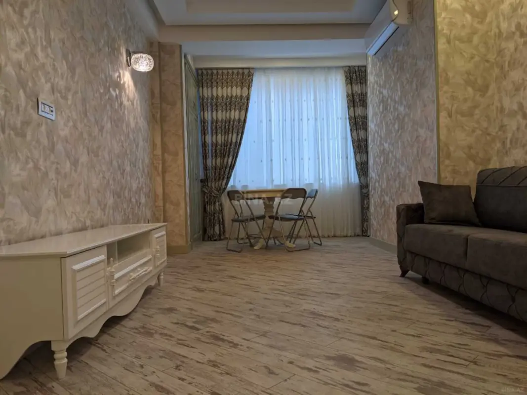 Kirayə verilir 3 otaqlı mənzil 90 m²