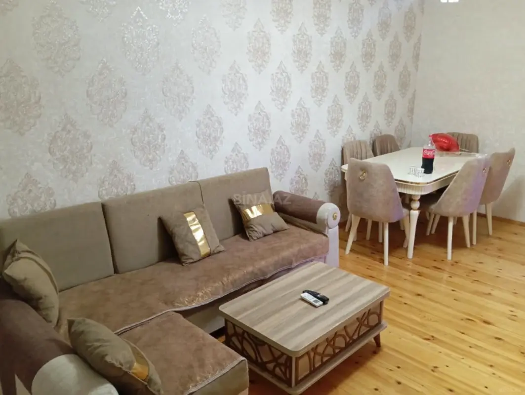 Satılır 3 otaqlı mənzil 67 m²