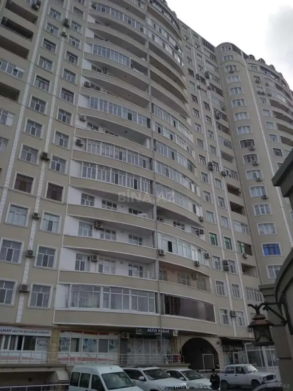 Satılır 2 otaqlı mənzil 90 m²