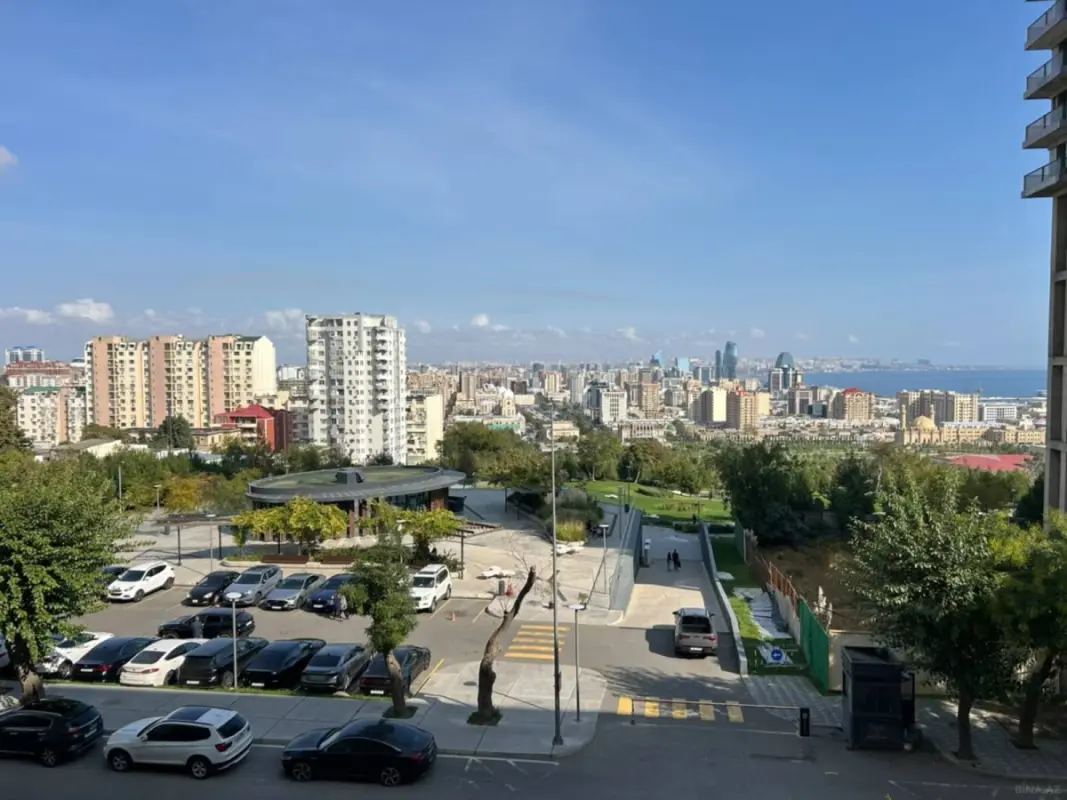 Satılır 3 otaqlı mənzil 81 m²