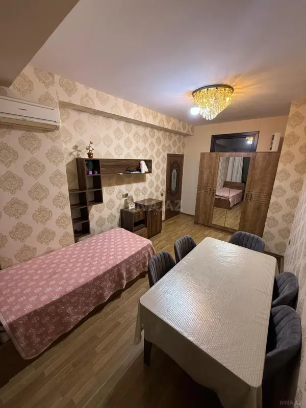 Satılır 2 otaqlı mənzil 53 m²