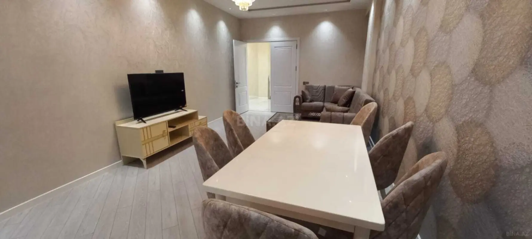Kirayə verilir 2 otaqlı mənzil 100 m²