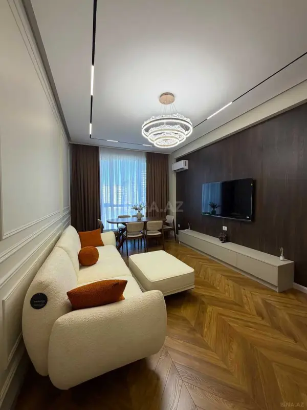 Satılır 2 otaqlı mənzil 85 m²