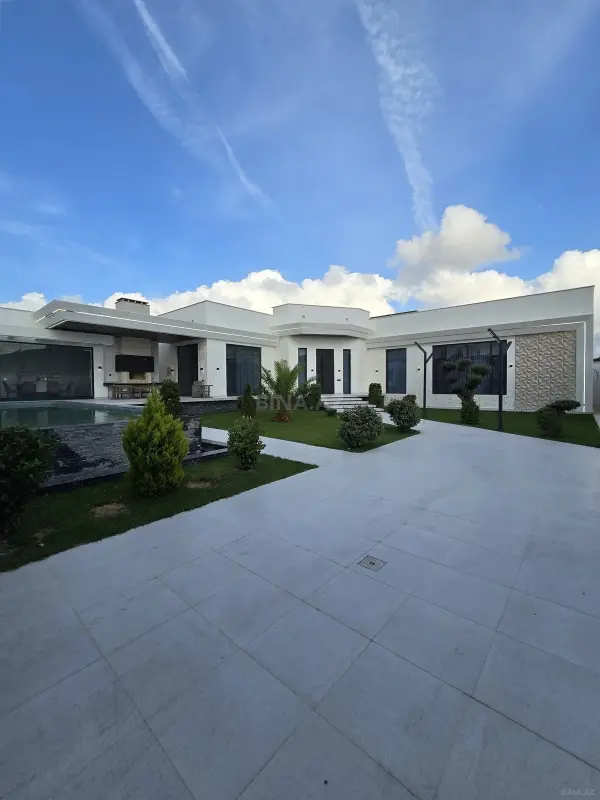 Satılır 5 otaqlı həyət evi 230 m²