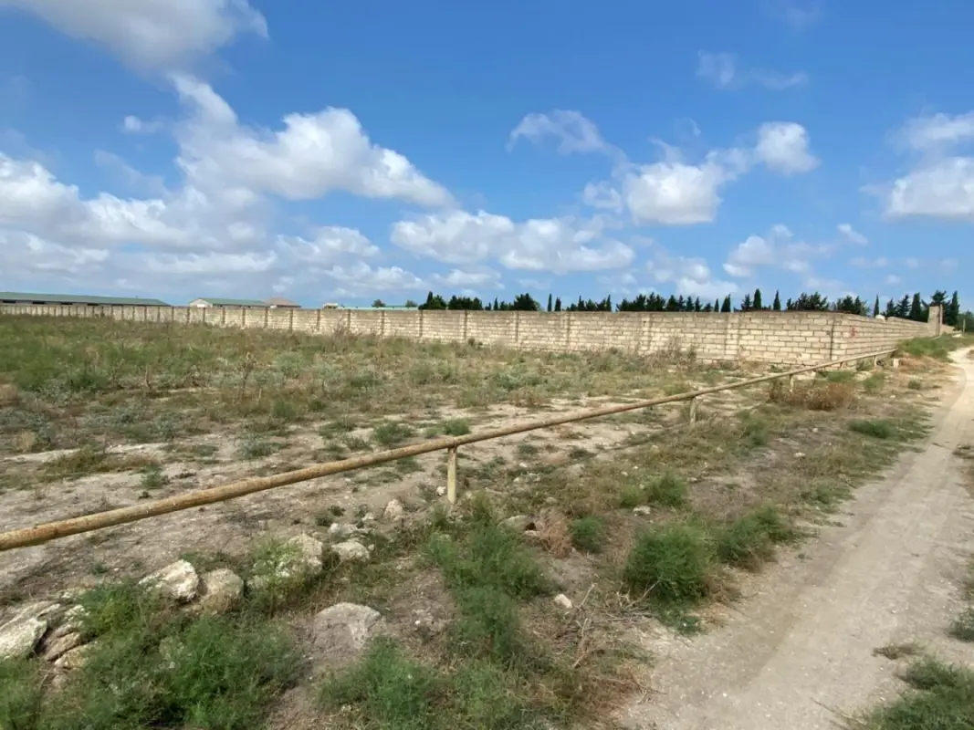 Satılır torpaq sahəsi 3 m²