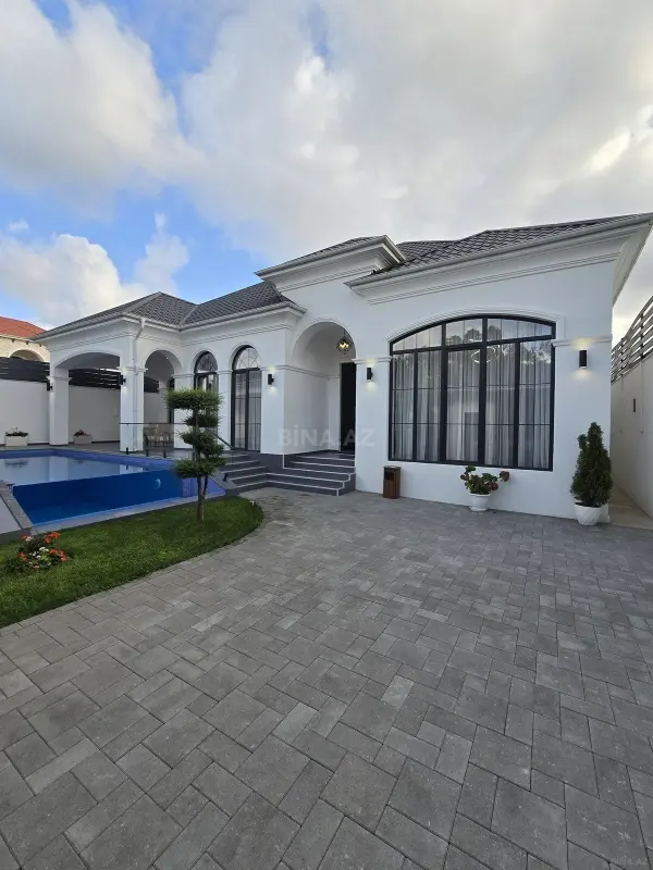 Satılır 4 otaqlı həyət evi 180 m²