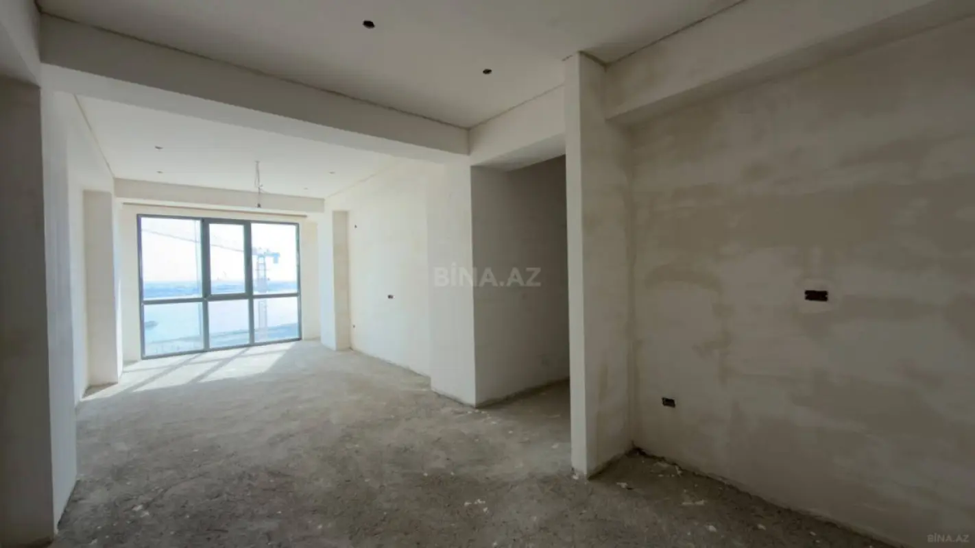 Satılır 3 otaqlı mənzil 83.5 m²
