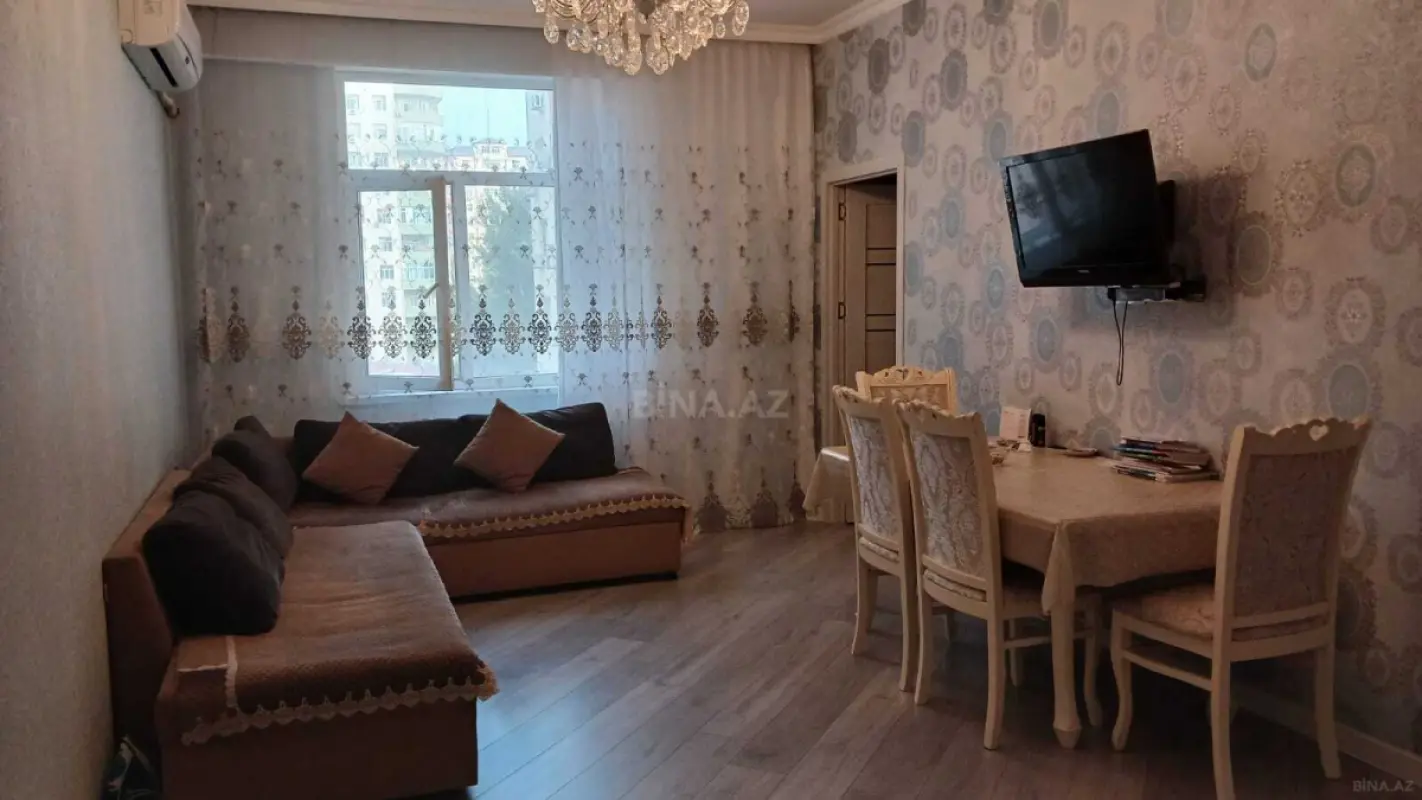 Kirayə verilir 3 otaqlı mənzil 83 m²