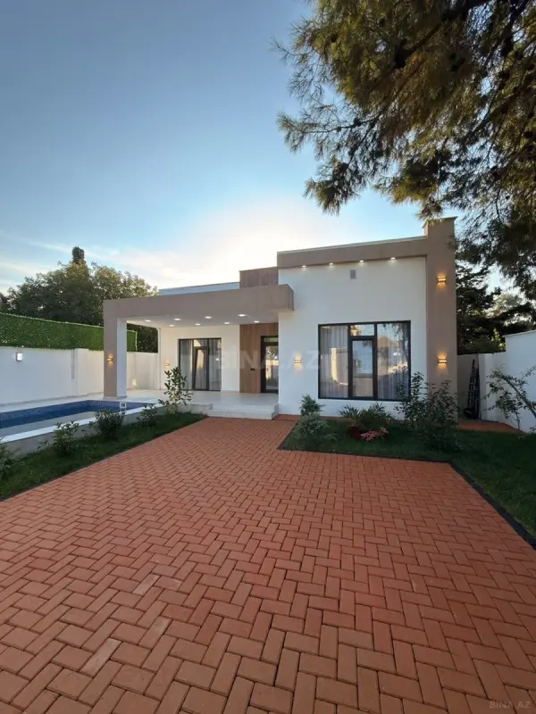 Satılır 4 otaqlı həyət evi 160 m²