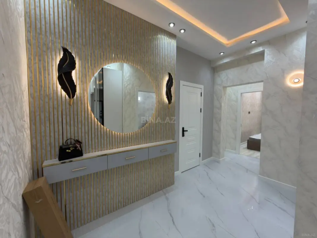 Satılır 2 otaqlı mənzil 85 m²