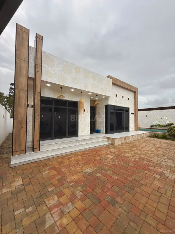Satılır 4 otaqlı həyət evi 140 m²