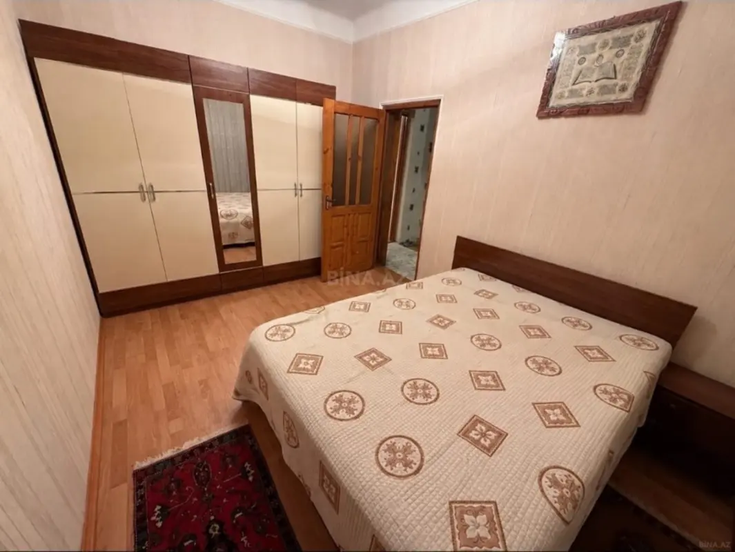 Kirayə verilir 2 otaqlı mənzil 42 m²