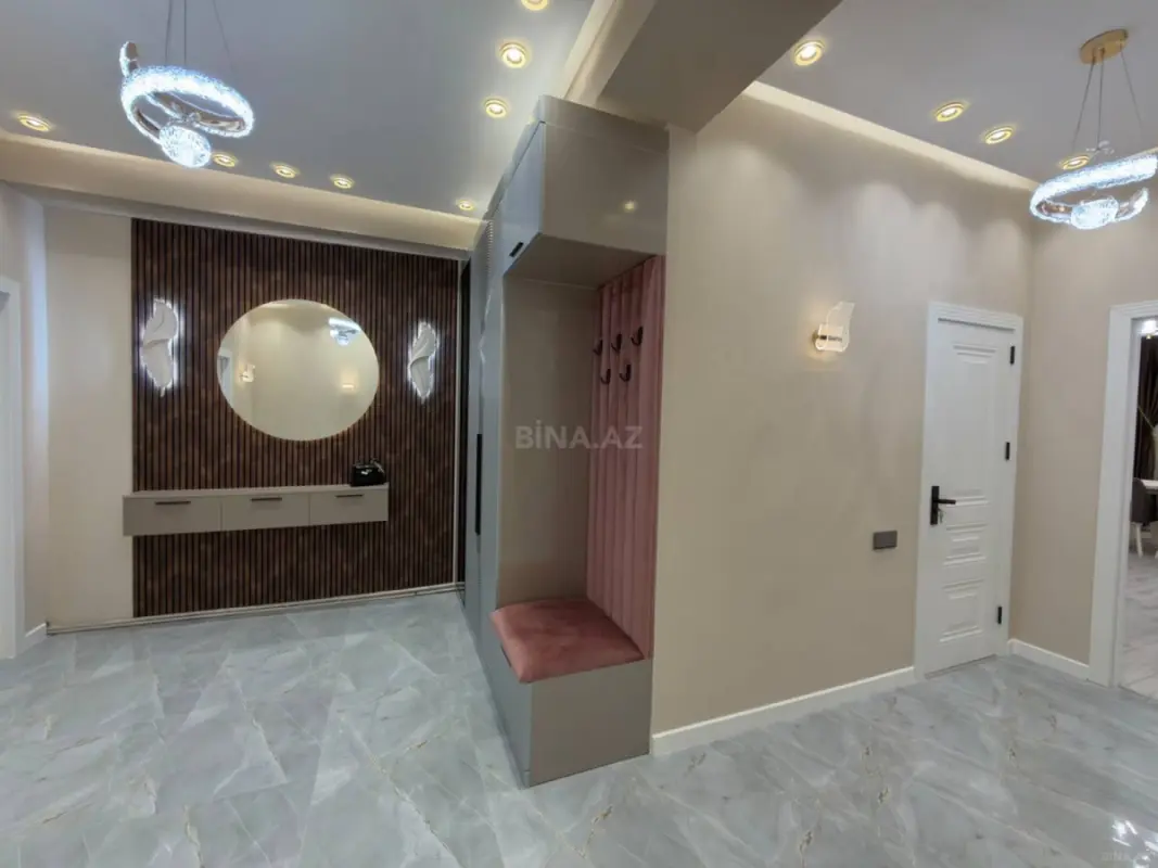 Satılır 2 otaqlı mənzil 88 m²