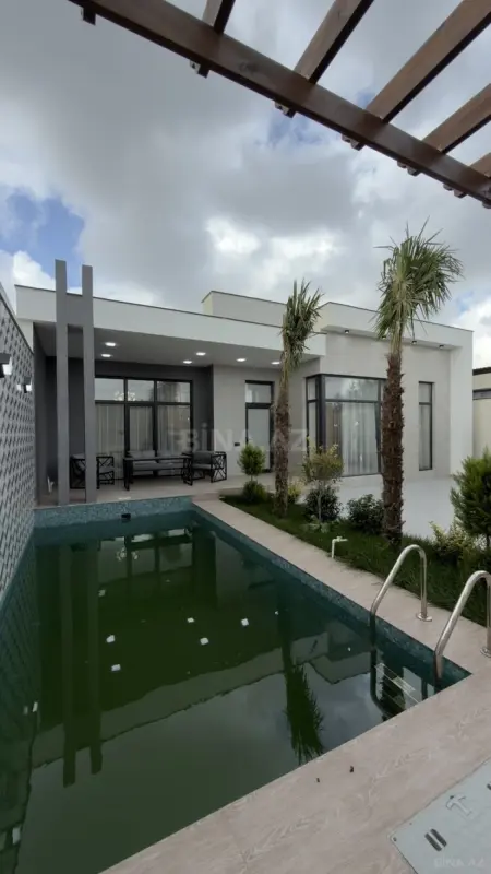 Satılır 4 otaqlı həyət evi 160 m²