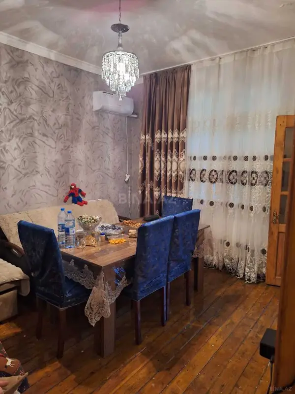 Satılır 2 otaqlı mənzil 56 m²