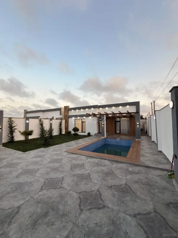 Satılır 4 otaqlı həyət evi 160 m²