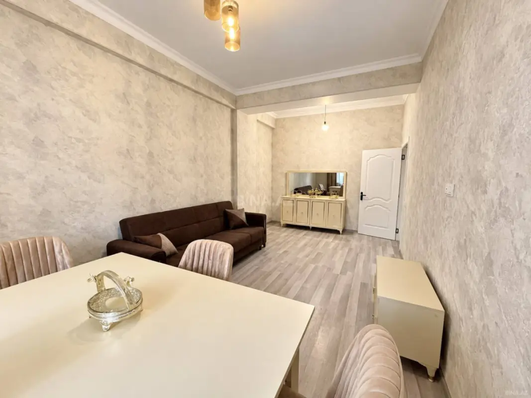 Kirayə verilir 3 otaqlı mənzil 100 m²