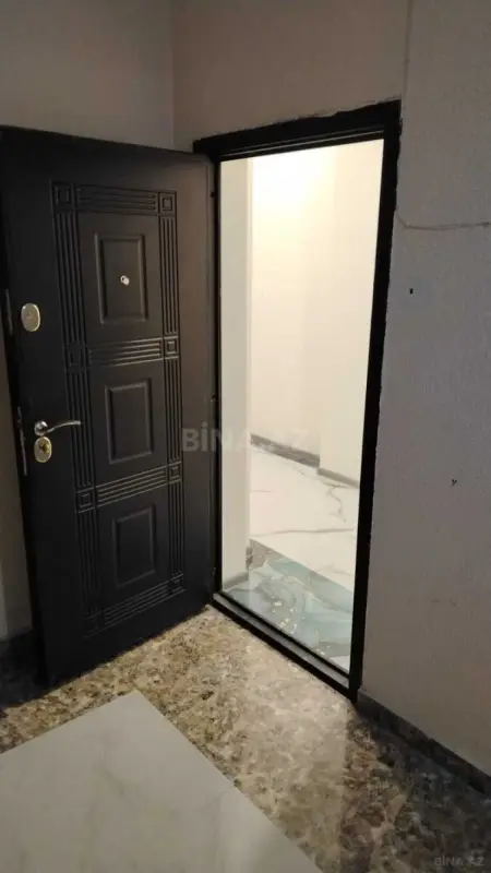 Kirayə verilir 3 otaqlı mənzil 114 m²
