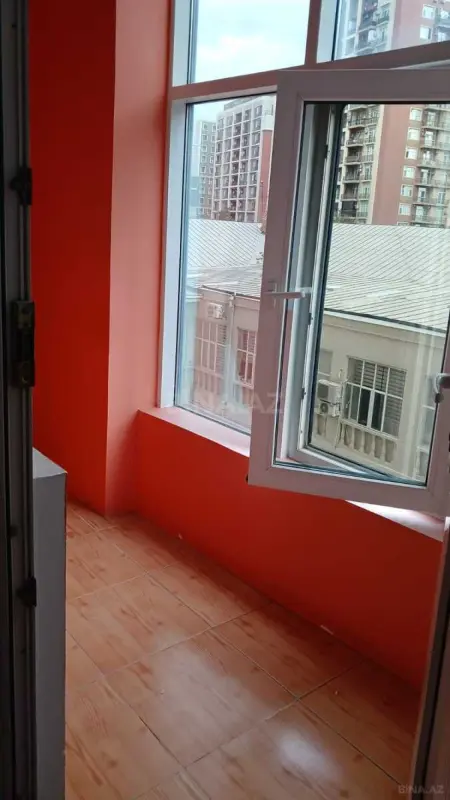 Kirayə verilir 2 otaqlı mənzil 79 m²