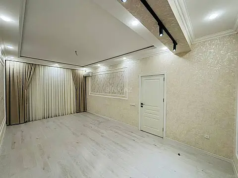 Satılır 2 otaqlı mənzil 74 m² — Bakı, Bakıxanov 2 otaq 74.00 m²