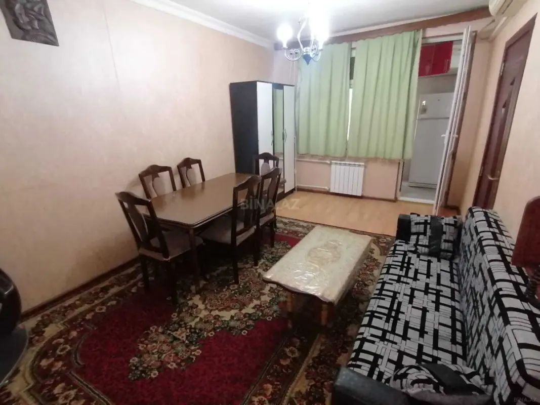 Kirayə verilir 2 otaqlı mənzil 40 m²