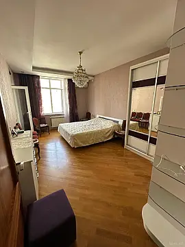Kirayə verilir 3 otaqlı mənzil 105 m² — Bakı, Yasamal 3 otaq 105.00 m²