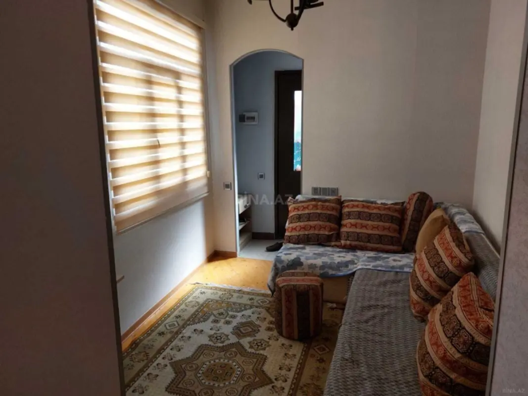 Satılır 2 otaqlı mənzil 45 m²