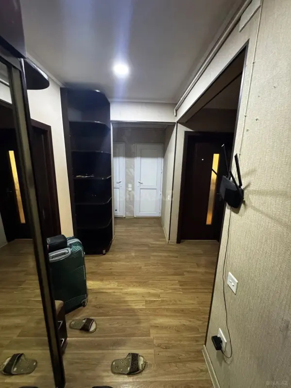 Kirayə verilir 4 otaqlı mənzil 65 m²