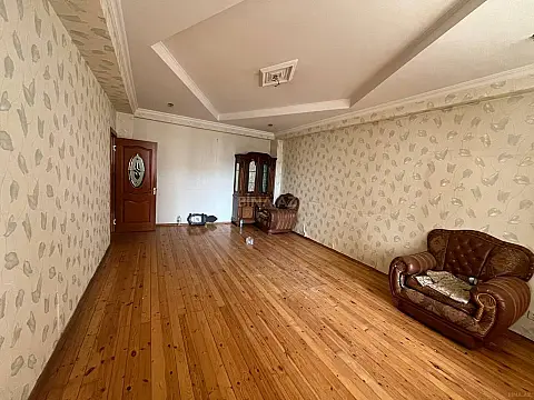 Kirayə verilir 3 otaqlı mənzil 100 m² — Bakı, Həzi Aslanov qəs. 3 otaq 100.00 m²