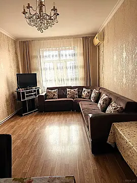 Satılır 3 otaqlı mənzil 80 m² — Bakı, Həzi Aslanov qəs. 3 otaq 80.00 m²
