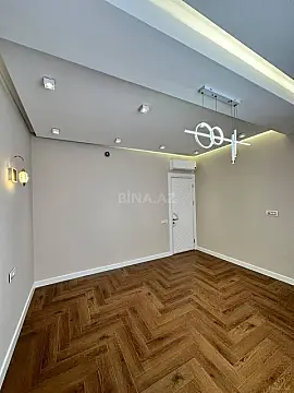 Satılır 4 otaqlı mənzil 190 m² — Bakı 4 otaq 190.00 m²