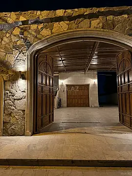 Kirayə verilir 6 otaqlı həyət evi 200 m² — Bakı, Bakıxanov 6 otaq 200.00 m²