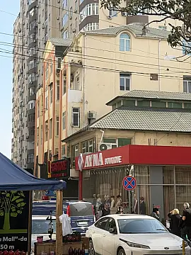 Kirayə verilir obyekt 75 m² — Bakı, İnşaatçılar 75.00 m²