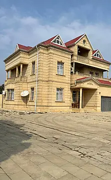 Satılır 7 otaqlı həyət evi 300 m² — Bakı, Saray 7 otaq 300.00 m²