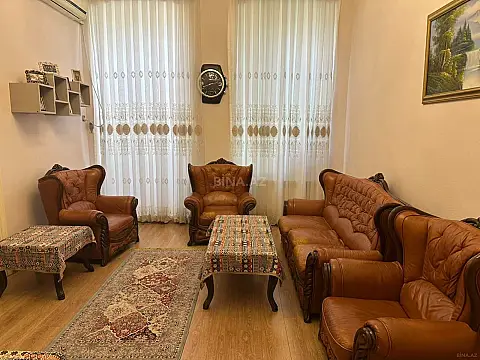Satılır 4 otaqlı mənzil 100 m² — Bakı 4 otaq 100.00 m²