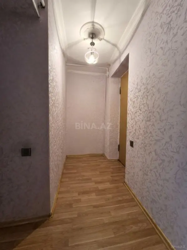 Satılır 2 otaqlı mənzil 30 m²